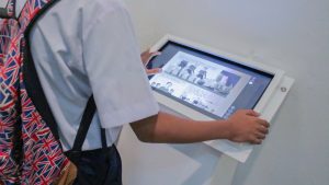 basuki multimedia museum perumusan naskah proklamasi kiosk touchscreen02